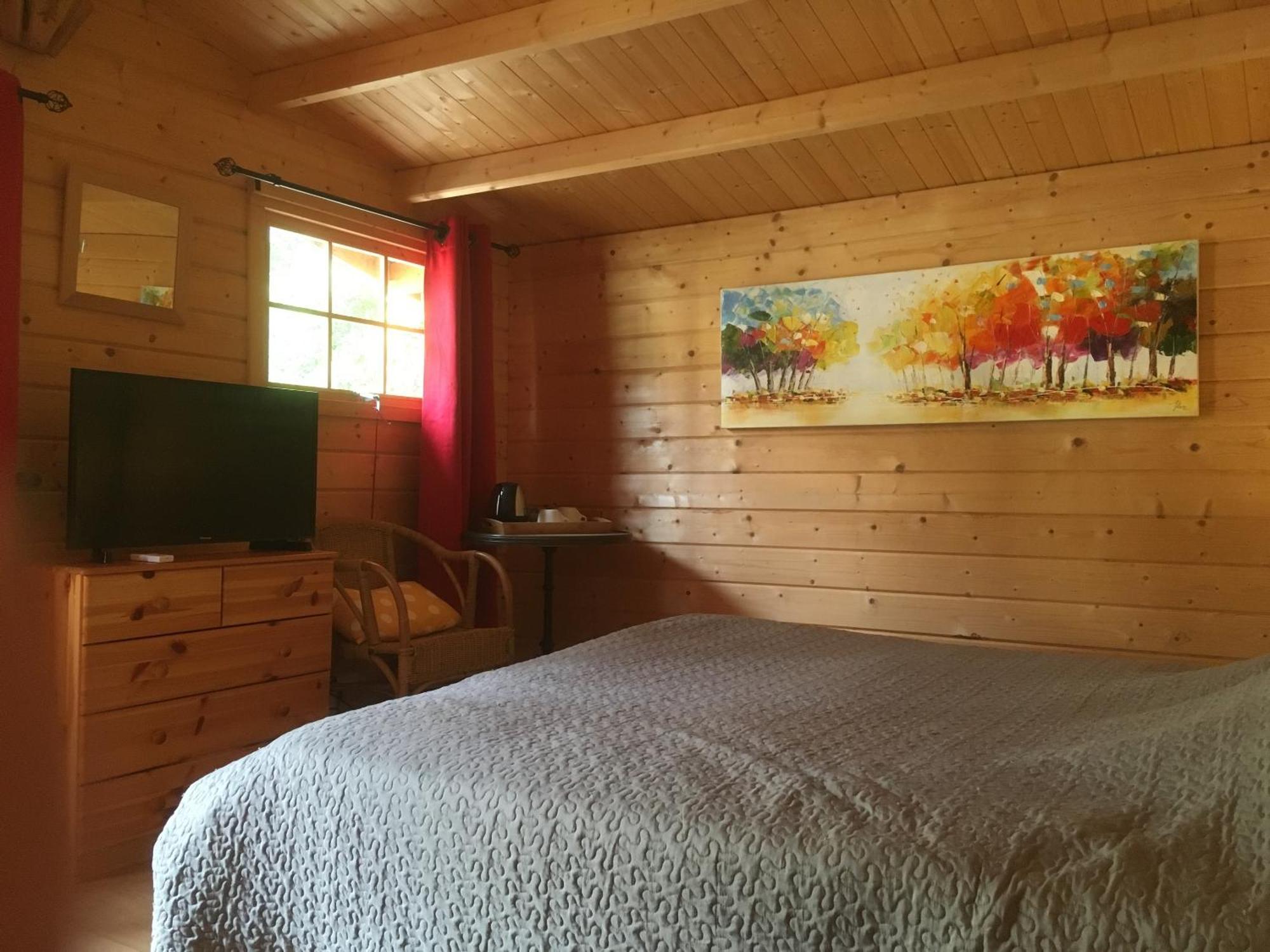 ボレーヌ Mas De La Pinede Ex-Les Arbousiers Bed & Breakfast エクステリア 写真